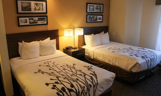 Mountain View District Hotel | Sleep Inn Bend Crossroads Plaza