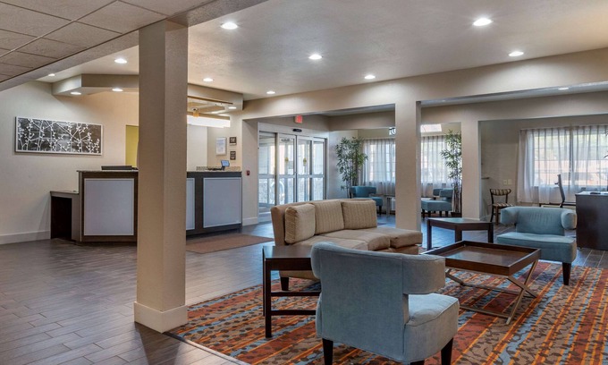 Kalamazoo Hotel | Sleep Inn & Suites
