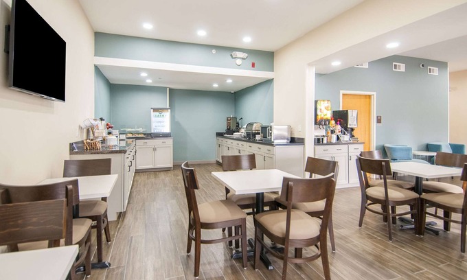 Tuscaloosa Hotel | Sleep Inn & Suites