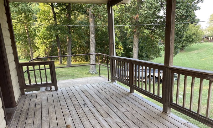 Dale House | Sleeps 11 - Minutes to Holiday World