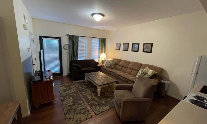 Mercersburg Condo | Slope side Studio Condo