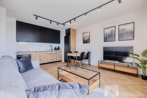 Lodz Apartment | Slovianka Sky View by LookAp darmowy parking!