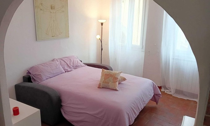 Oltrarno Apartment | Small apartment in the historic center of Florence a few steps from Ponte Vecchio