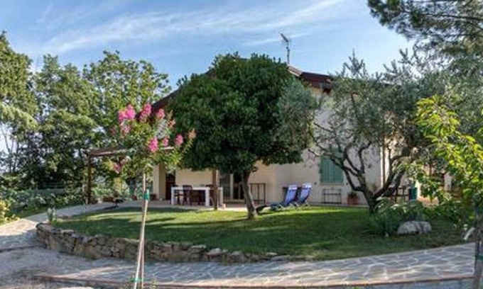 Valfabbrica House | Small holiday home Le More
