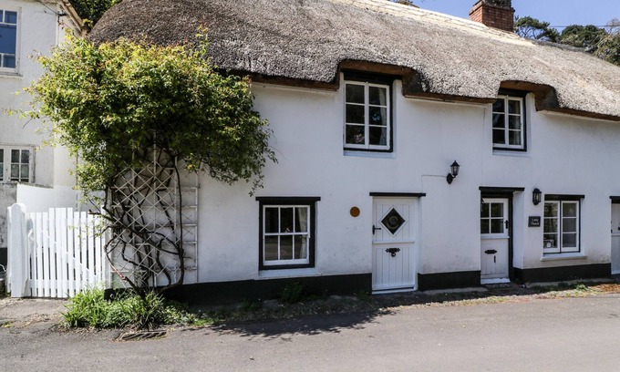 Porlock Cottage | SMALL PIECE, pet friendly, character holiday cottage in Porlock