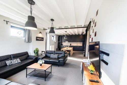 Heers House | Smishoeve "Huis van de Raaf"