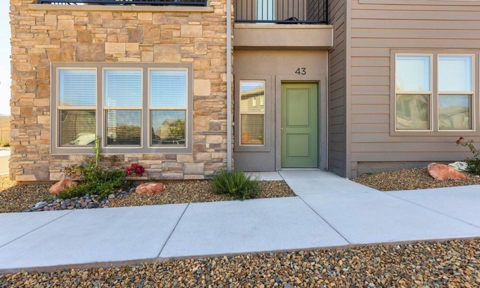 Ivins House | Snow Canyon Escape* Extended Stays *Pool, hot tub