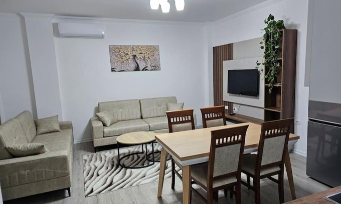 Korce Apartment | Snowy home Korce