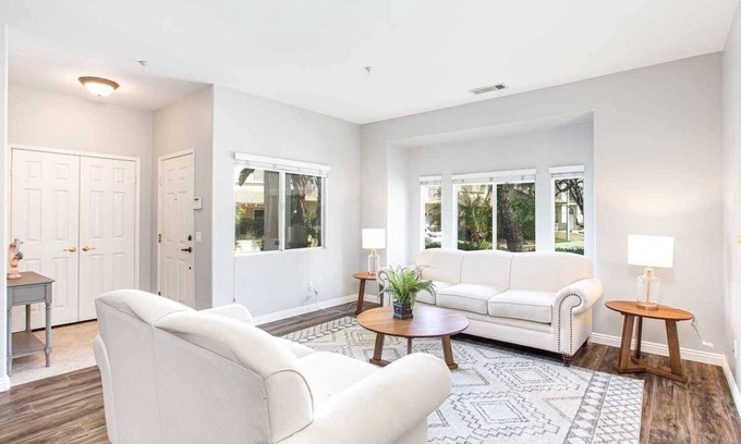 Loma Linda House | SoCal Masterwork on Gower