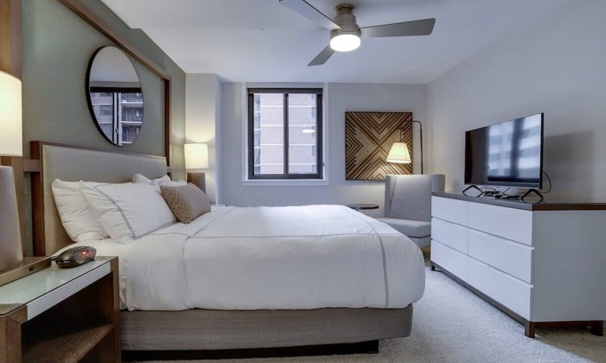 Court House Apartment | Sojourn | Courtland Towers