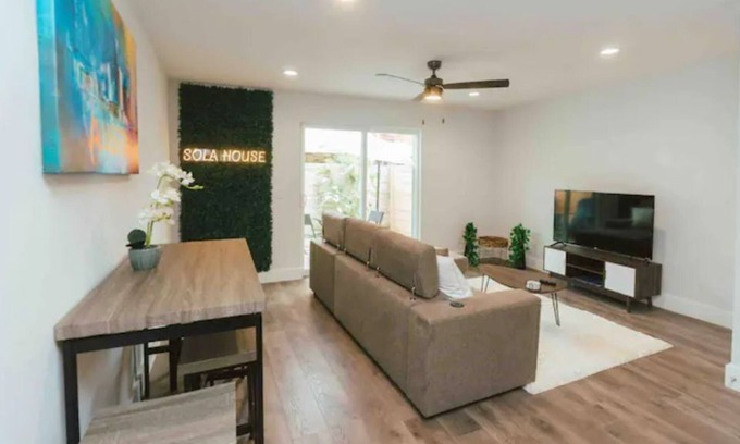 Galindo House | SOLA HOUSE