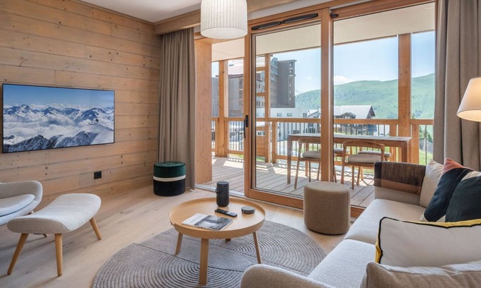 Bergers Apartment | Sola Modern ski-in ski-out Alpe d'Huez