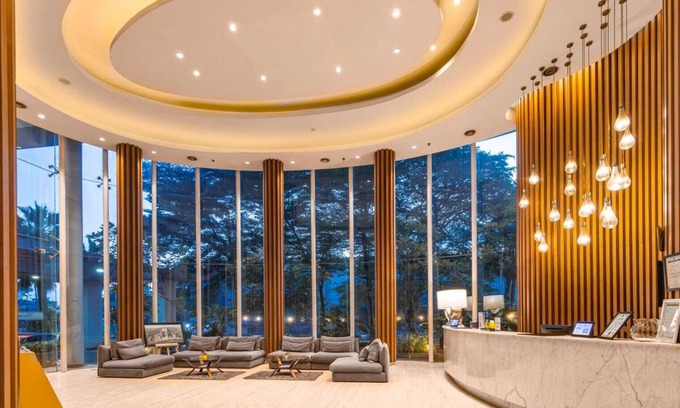 Tangerang Hotel | Soll Marina Hotel Serpong