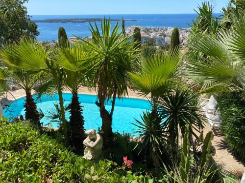 California - Pezou Villa | Somptuous exotic villa in Cannes