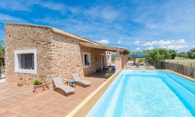 Santa Eugenia House | SON MATET - Apartment with private pool in Santa Eugenia. Free WiFi