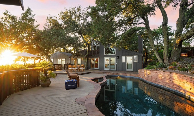 Sonoma House | Sonoma Skyhouse by AvantStay | Pool, Sauna, Hot Tub & Stunning Valley Views