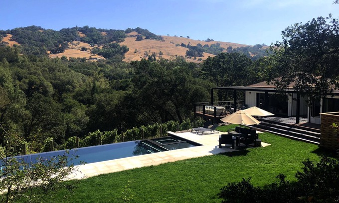 Sonoma House | Sonoma Vineyard Estate, Pool, Spa, Bikes