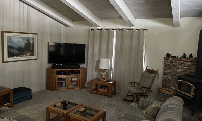 Mammoth Lakes House | Soul Restoration Awaits You - Chateau Sans Nom, Shuttle Stop Red 5, Indoor Pool