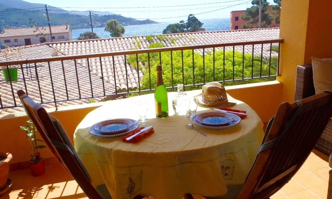 Calcatoggio Apartment | South Corsica Rental 2-4 persons