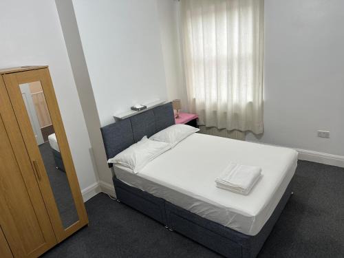 South Harrow House | South Harrow