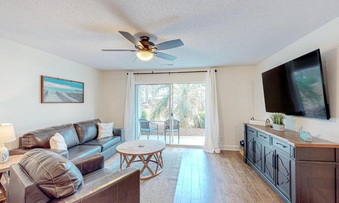 Sunset Beach Apartment | Southern Bleu