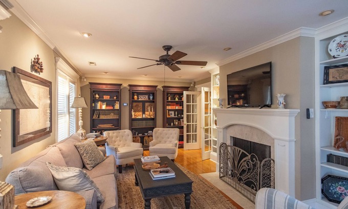 East Midtown House | Southern Elegance in Heart of Memphis