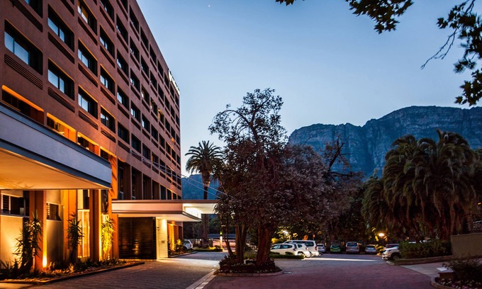 Claremont Hotel | Southern Sun Newlands