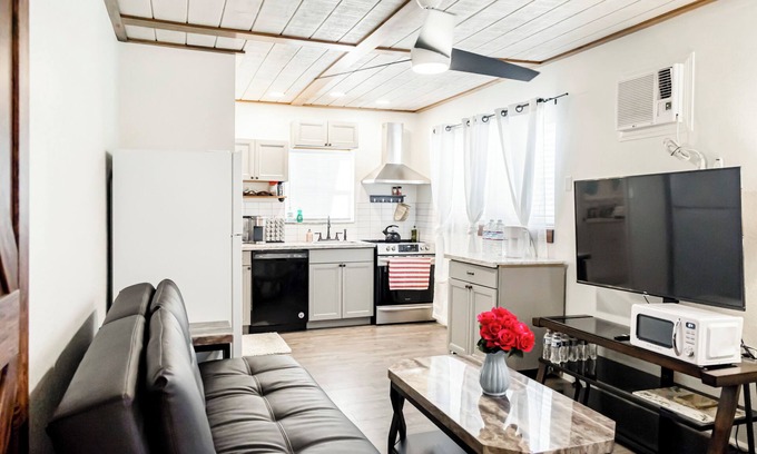 Redding Cottage | Spa-Inspired Luxury Cottage, Heart of Redding & Near Bethel Church