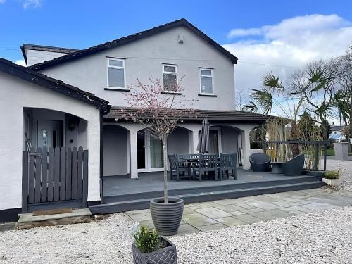 Clayton le Dale Apartment | Spacious 2 & 3 Bed Ribble Valley Apartments