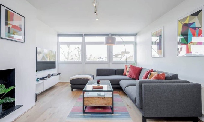 Holland Park Apartment | Spacious 2bed in top location Holland Park-N Hill