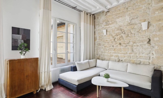 Saint-Germain-des-Pres Apartment | Spacious 2BR in The Heart of Saint Germain