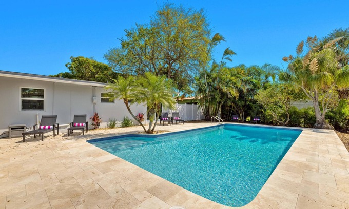 Wilton Manors House | Spacious 3 Bed, 3 Bath Pool home in the Heart of Wilton Manors