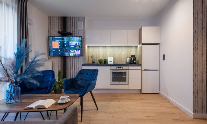 City Centre Apartment | Spacious 3-rooms Apartment on the last floor with 2 bathrooms and 2 balconies.