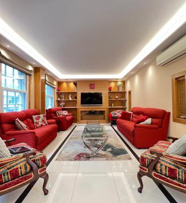 City of Westminster Apartment | Spacious 3BR Flat with AC 3 Ensuite Bidets Near Selfridges and Hyde Park