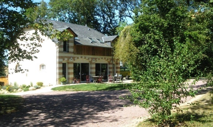 Le Boulay Cottage | Spacious 4-Bedroom Cottage with Garden, Near Loire Attractions, Perfect for 8 Guests