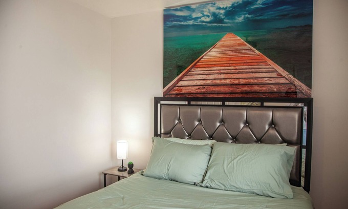 Antioch House | Spacious 4-bedroom house with WiFi and AC in vibrant Nashville