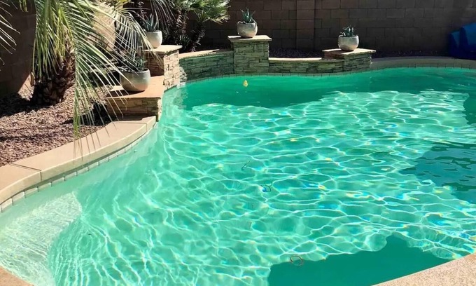 Arcadia House | Spacious 4-bedroom house in fabulous Phoenix with WiFi, AC pool