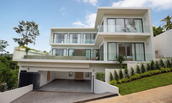 Choeng Thale Villa | Spacious 4-Bedroom Retreat: Newly Built and Family-Friendly in Quiet Layan Beach