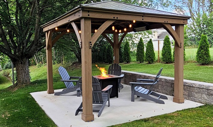 Christiansburg House | Spacious 4BR House near VT and Downtown w/Gazebo