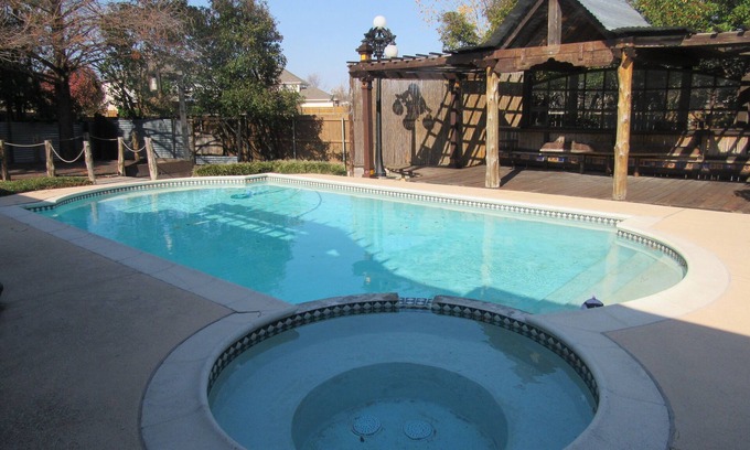 Rowlett House | Spacious 4BR Retreat with Pool and Spa