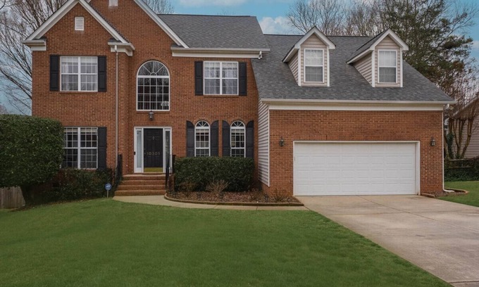 Charlotte House | Spacious 5BR Home w/Patio, Fire Pit & Pet-Friendly