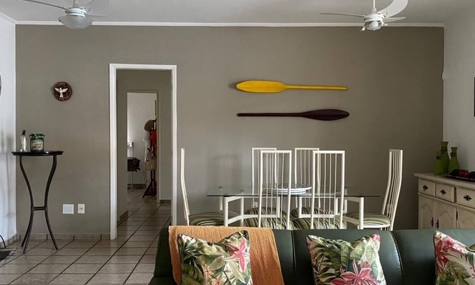 Enseada Apartment | SPACIOUS AND COMFORTABLE APARTMENT ON THE COVE BEACH