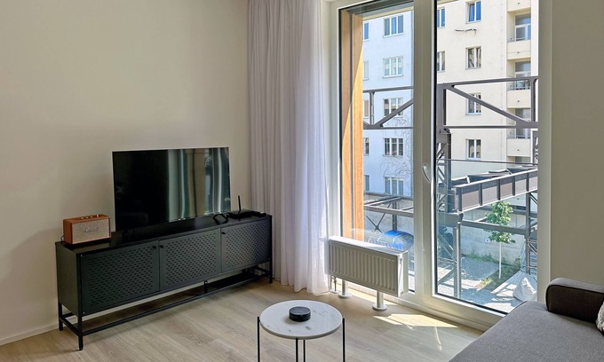 Prague 7 Apartment | Spacious and modern apartment in Prague 7