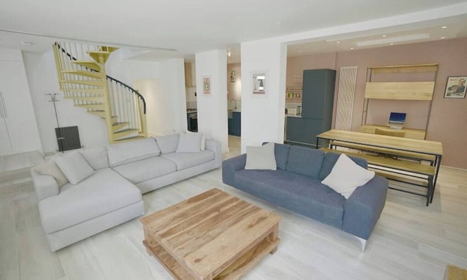 Lee Apartment | Spacious and stylish London pad | Sleeps 6
