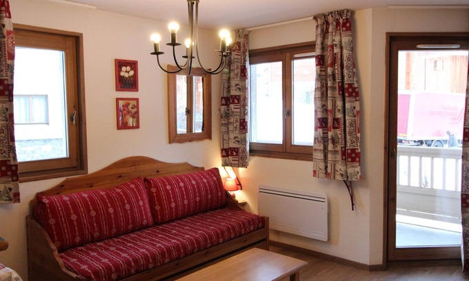 Val Cenis Apartment | Spacious Apartment at the Foot of the Slopes with Balcony