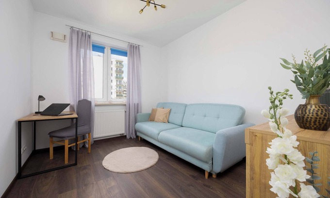Ursus Apartment | Spacious Apartment in Warsaw with Balcony by Noclegi Renters