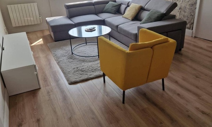 Lion d'Or - Gilarderie Apartment | Spacious apartment with balcony