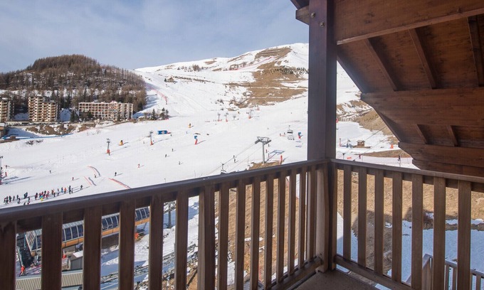 Orcieres-Merlette Apartment | Spacious apt 8 ppl near from the ski station