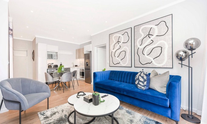 Greater Johannesburg Metropolitan Area Apartment | Spacious | Brand New | 2 Bed | Rosebank