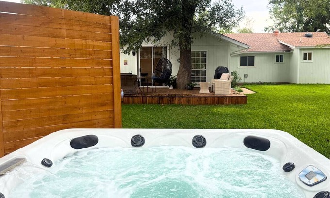 McNeil House | Spacious Cedar Park Retreat | Backyard Oasis